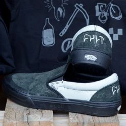VANS X CULT SLIP ON PRO BLACK 2021
